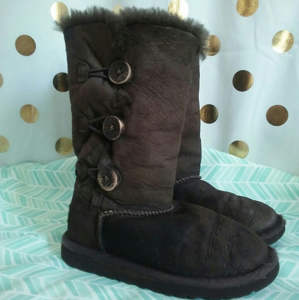 Girls chocolate UGG Boots